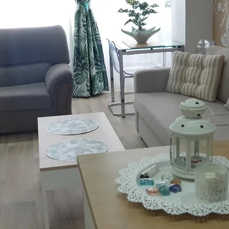 Apartment Calbaj - 1 Dorm, Wifi, Fire Stick Amazon, Centro, Playa A 850 Metros Torremolinos
